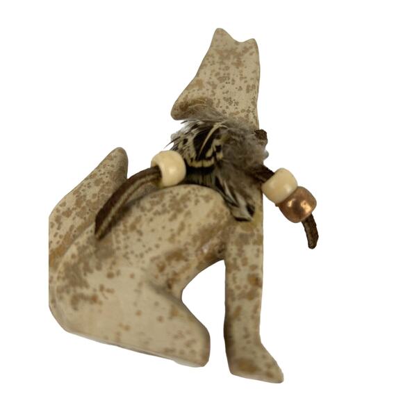 Howling Coyote Wolf Dog Statue Figure Southwestern Folk-art Ceramic Hollow 4.25” - Picture 4 of 4